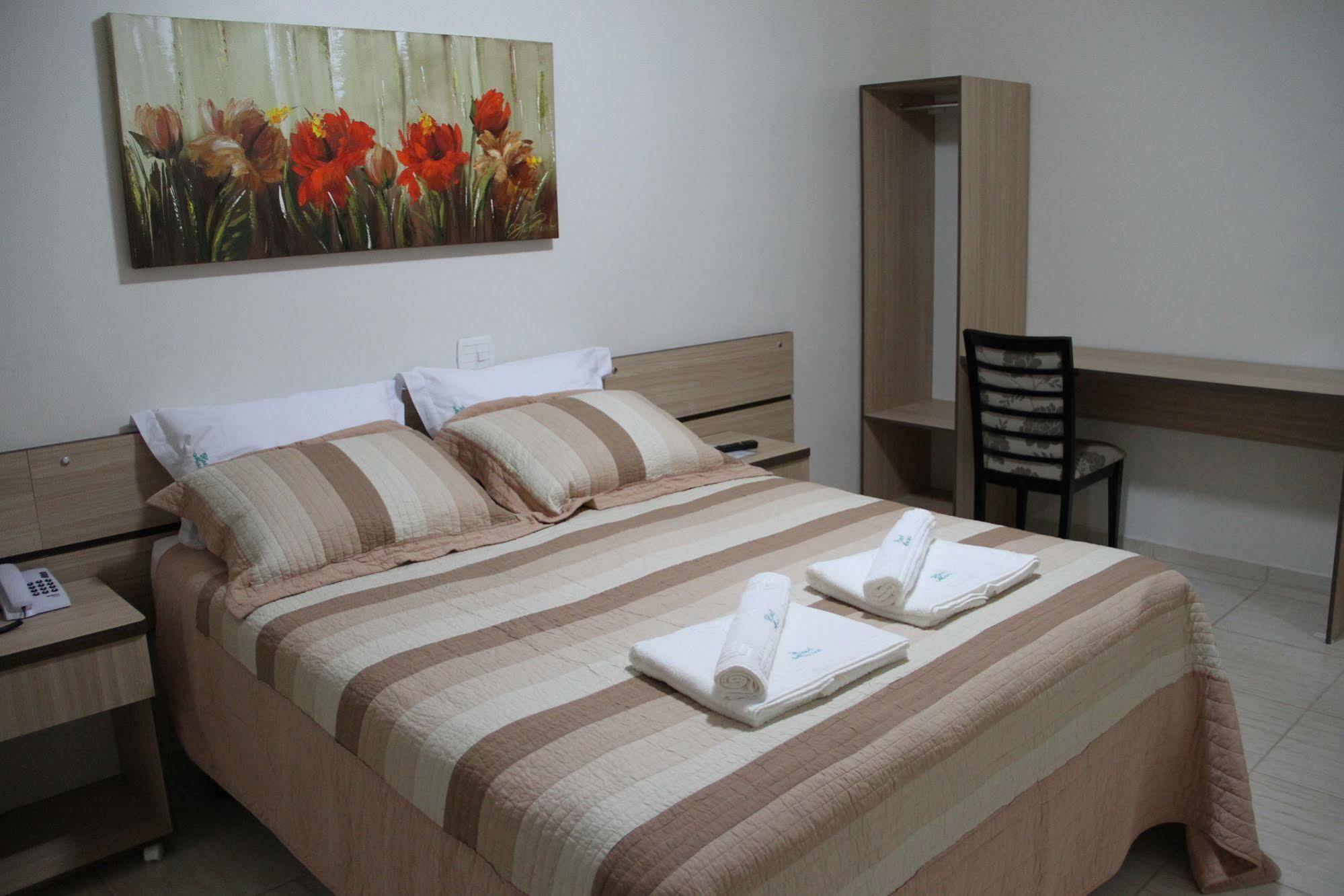 Hotel Monet Erechim Extérieur photo
